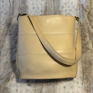Coach Beige Leather Shoulder Bag
